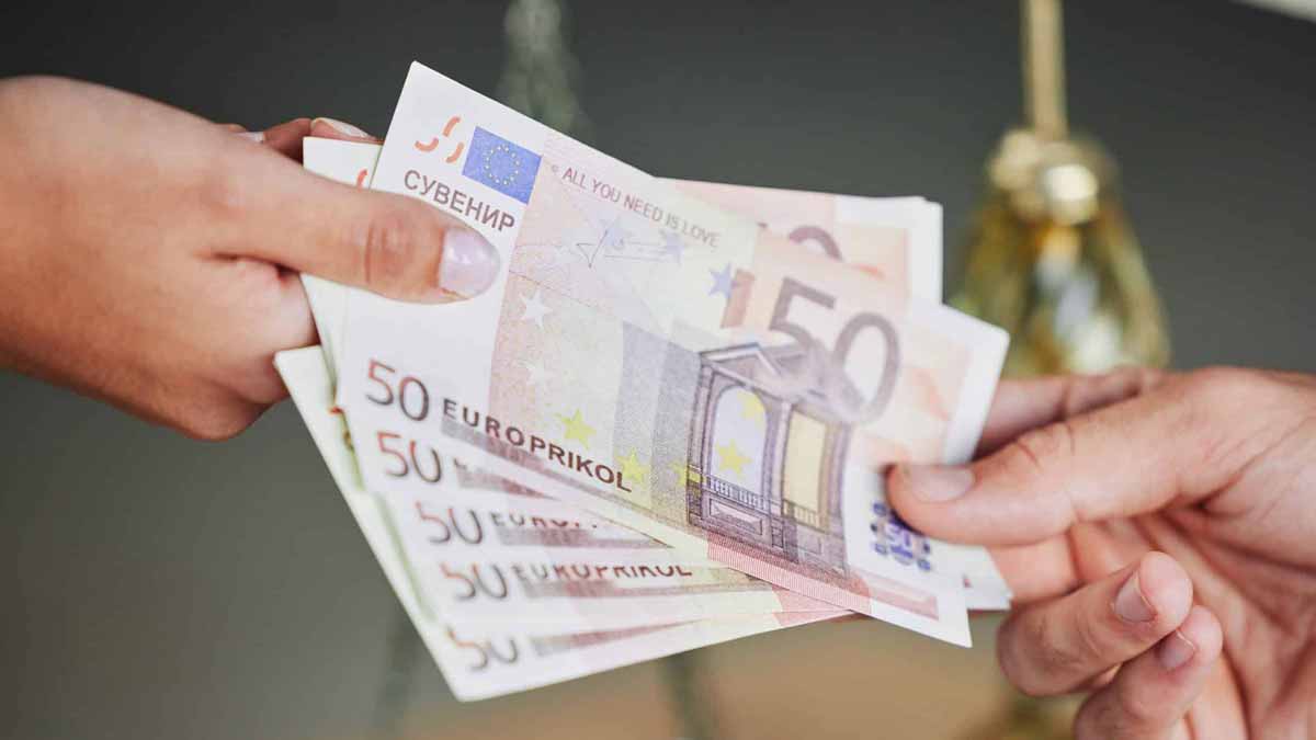 Donation : quelle somme d’argent peut-on donner sans justificatif dès 60 ans ?