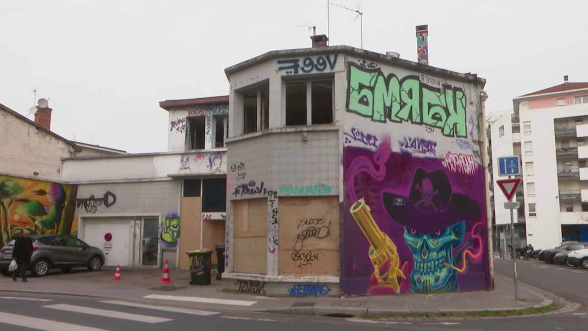 Squat : Après les maisons et les piscines, les squatteurs s’attaquent désormais à cette proie et voici pourquoi