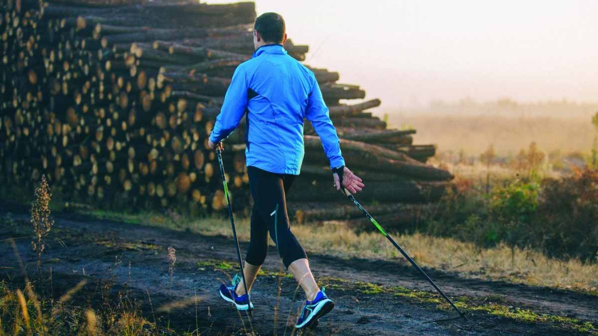Mieux que la marche nordique  ce « sport de vieux » décuple l’endurance et fait fondre la graisse