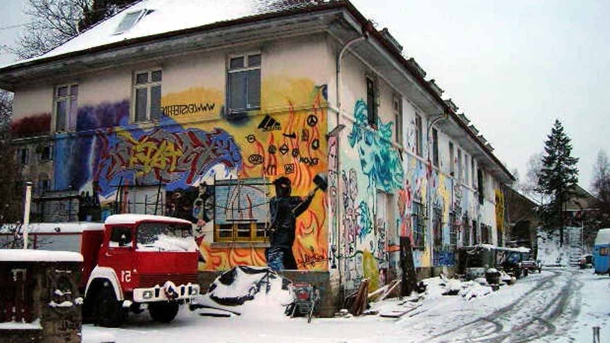 Squat  Après les maisons et les piscines, les squatteurs s’attaquent désormais à cette proie et voici pourquoi