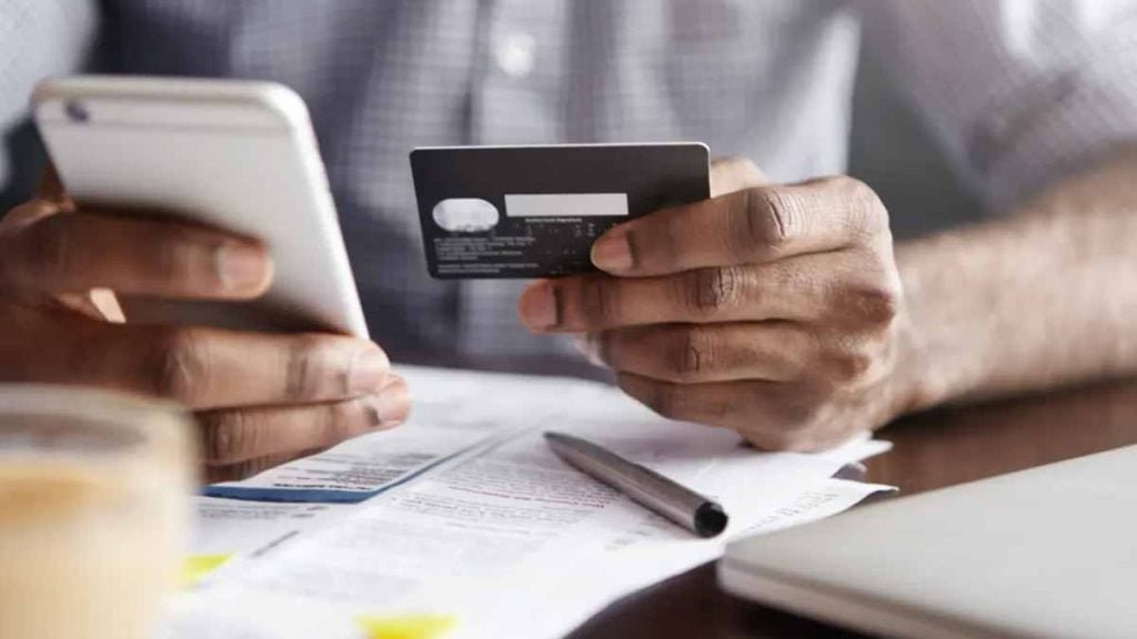 Terminés les virements à « maman » ou « électricien »  ce qui va changer pour vos transferts bancaires dès le 9 octobre