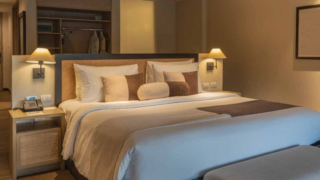 couvre-lit à l’hôtel